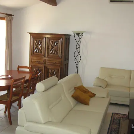 Jeromine Porto Vecchio